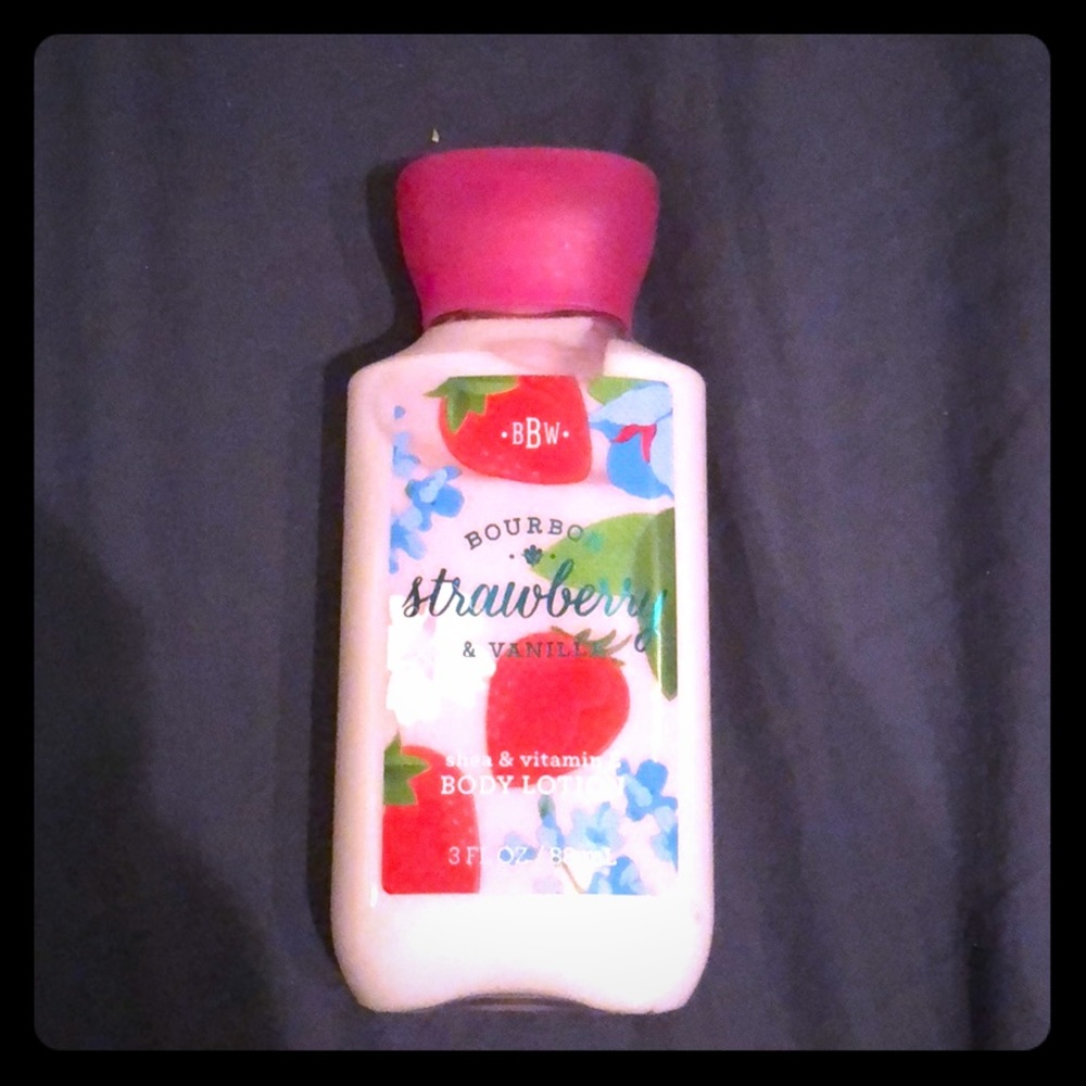 Strawberry & Vanilla body lotion / hand cream